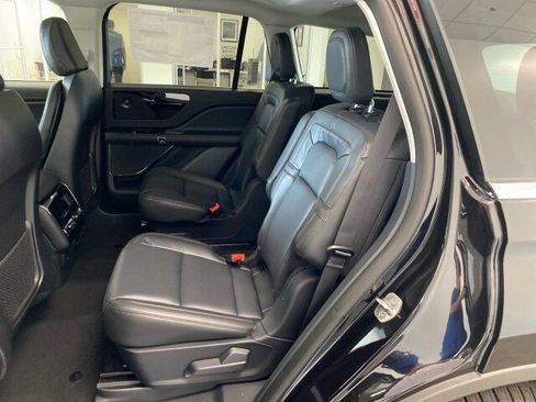 New 2025 Lincoln Aviator Reserve w/ Illumination Package image 31