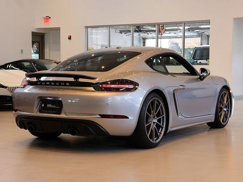 Used 2021 Porsche 718 Cayman GTS RWD image 26