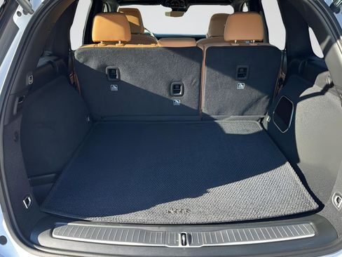 New 2026 Jeep Grand Cherokee Summit w/ Obsidian Package image 28