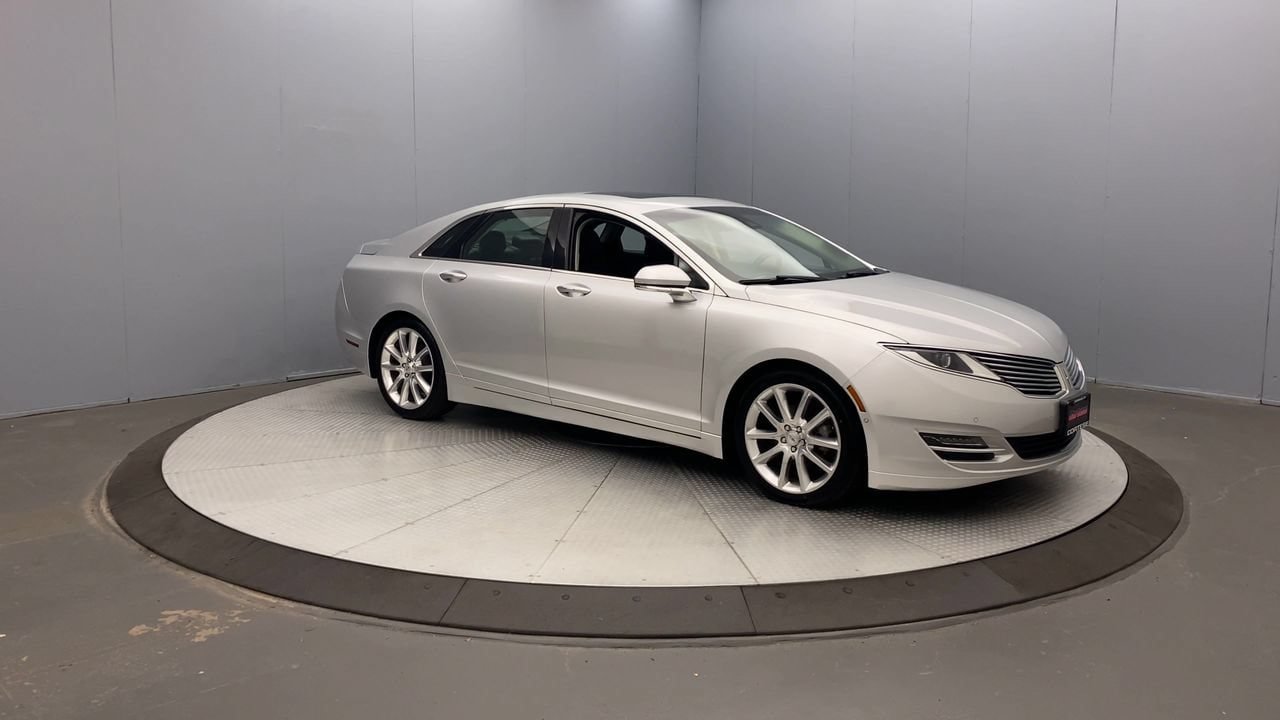 Used 2016 Lincoln MKZ Hybrid w/ Equipment Group 600A Reserve FWD image 7