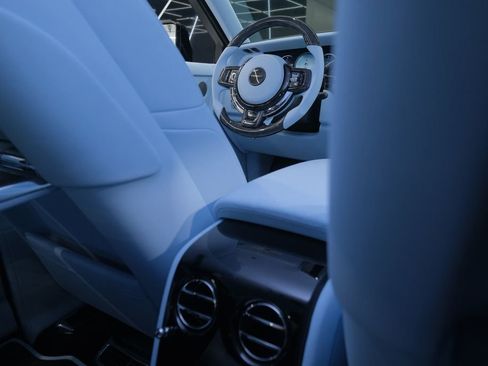 Used 2026 Rolls-Royce Phantom Sedan RWD image 78