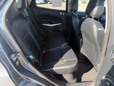 Used 2019 Ford EcoSport Titanium FWD image 40