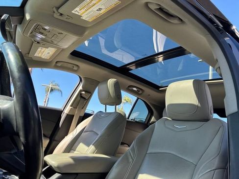 Used 2019 Cadillac XT4 Premium Luxury w/ Technology Package AWD/4WD image 10