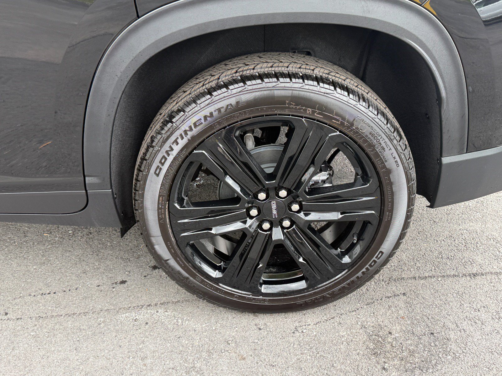 New 2027 GMC Acadia Elevation w/ Black Edition AWD/4WD image 10