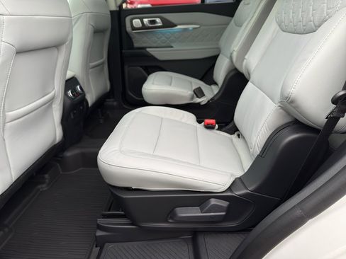 New 2026 Ford Explorer Platinum w/ LUX Leather Package image 27