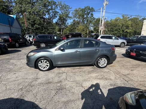 Used 2012 MAZDA MAZDA3 i Touring FWD image 4