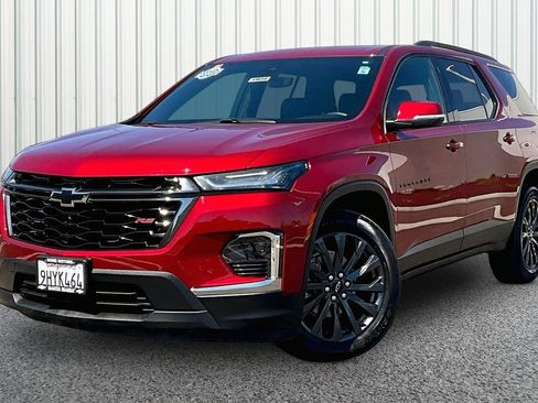 Used 2023 Chevrolet Traverse RS AWD/4WD image 36