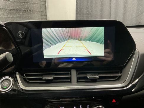 New 2026 Chevrolet Trax ACTIV FWD image 25