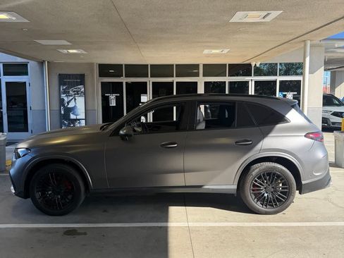 Used 2024 Mercedes-Benz GLC 300 4MATIC image 3