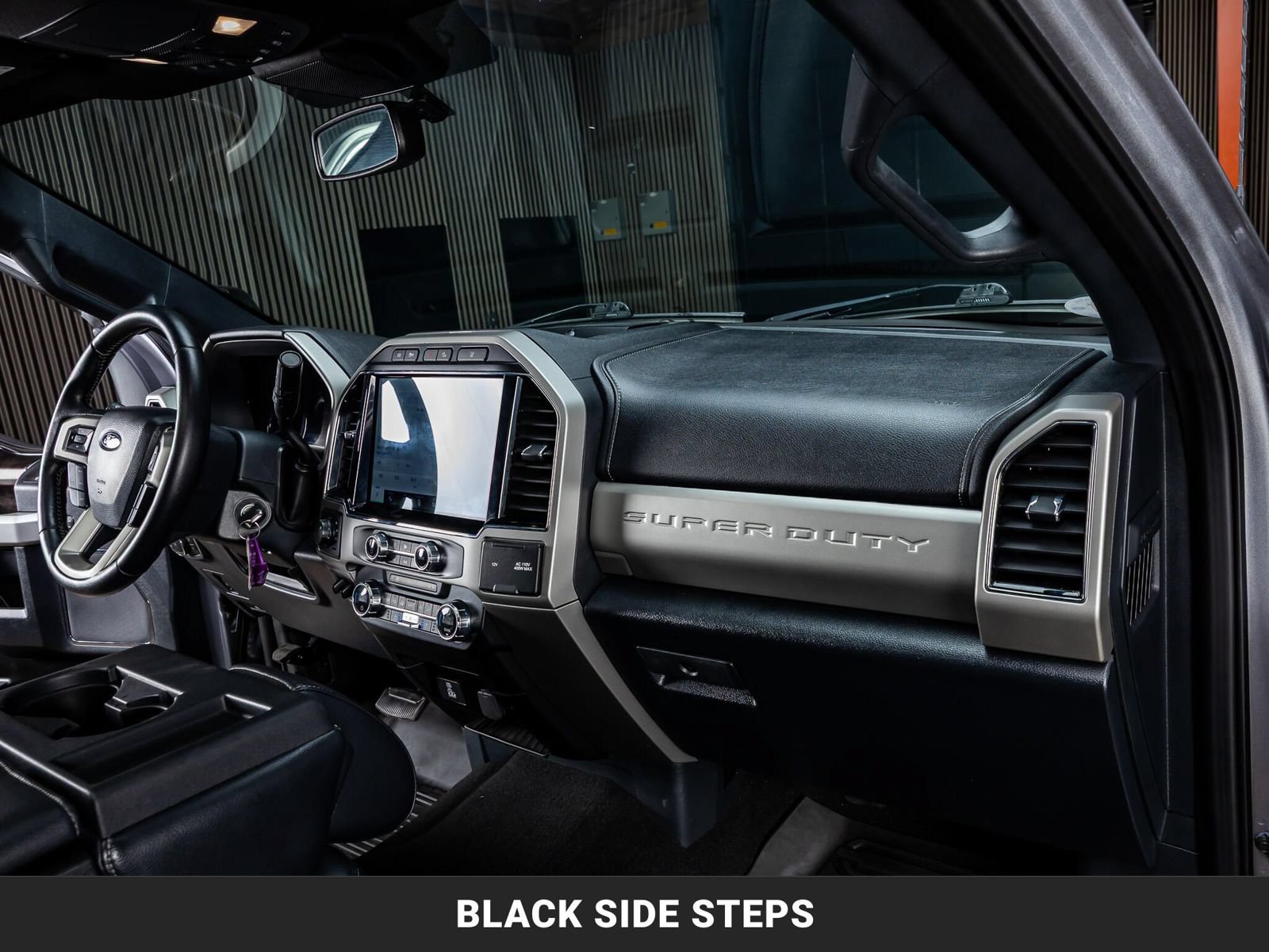 Used 2022 Ford F350 Lariat w/ Tremor Off-Road Package AWD/4WD image 16