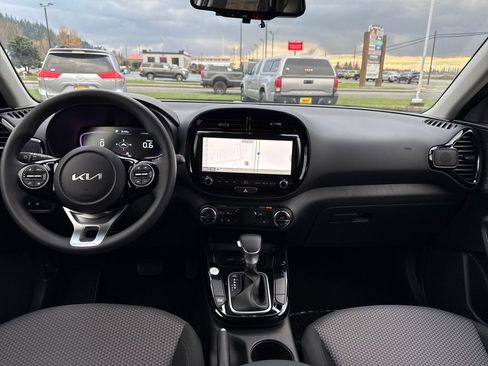 New 2025 Kia Soul S image 12