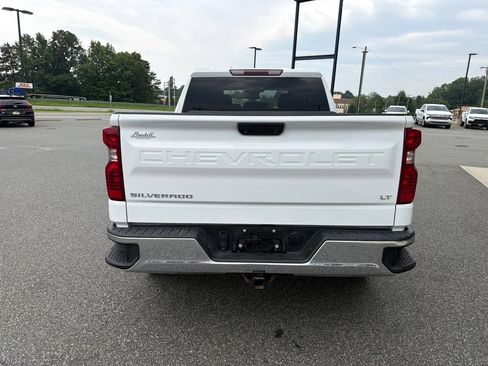 Used 2023 Chevrolet Silverado 1500 LT AWD/4WD image 8