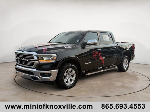 Used 2021 RAM 1500 Laramie AWD/4WD image 7