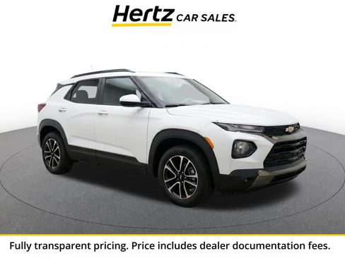 Used 2025 Chevrolet TrailBlazer LT FWD image 1