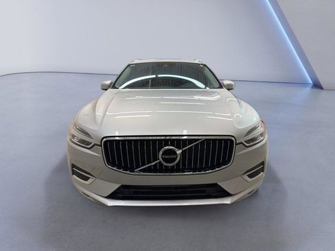 Used 2018 Volvo XC60 T5 Inscription w/ Convenience Package image 2