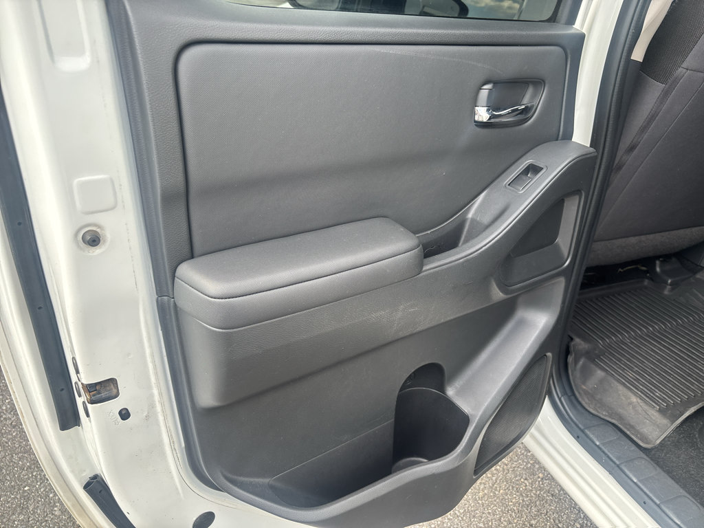 Used 2023 Nissan Frontier SV w/ SV Convenience Package AWD/4WD image 18