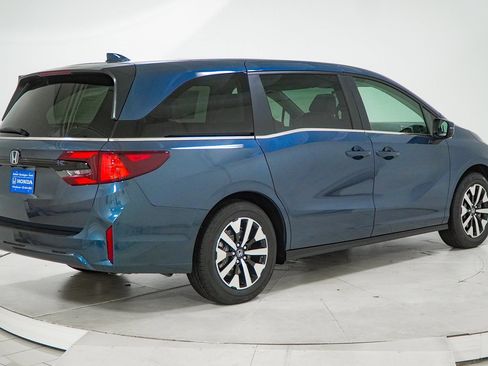 New 2026 Honda Odyssey EX-L image 11