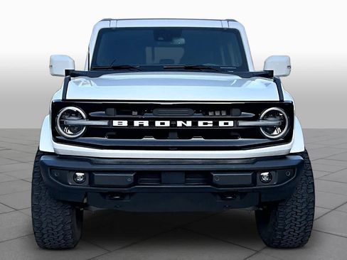Used 2023 Ford Bronco Outer Banks AWD/4WD image 4