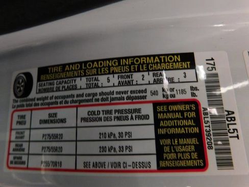 Used 2021 Toyota Tundra Platinum image 39