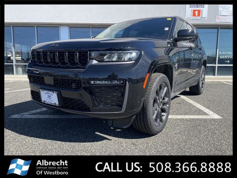 New 2026 Jeep Grand Cherokee Limited Reserve AWD/4WD image 1