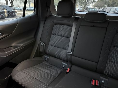 Used 2025 Chevrolet Equinox LT image 39