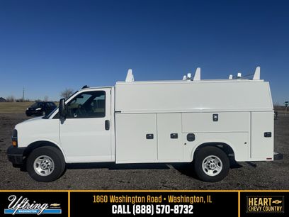 New 2025 Chevrolet Express 3500 w/ Power Convenience Package