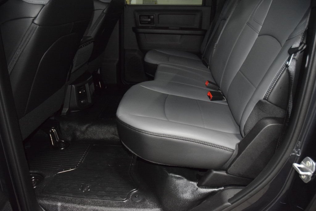 Used 2026 RAM 5500 Tradesman w/ Chrome Appearance Group AWD/4WD image 33