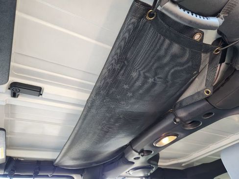 Used 2008 Jeep Wrangler Unlimited Sahara image 26