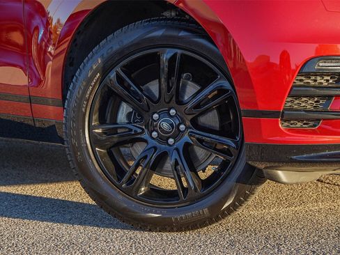 Used 2023 Land Rover Range Rover Velar R-Dynamic S image 2