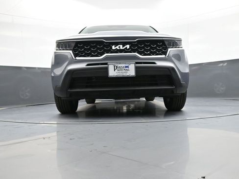Used 2022 Kia Sorento LX image 27