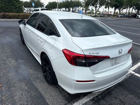 Used 2022 Honda Civic Sport image 4