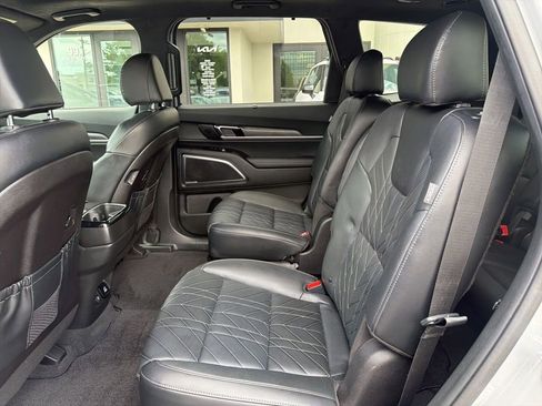 Certified 2024 Kia Telluride SX Prestige X-Line AWD/4WD image 19
