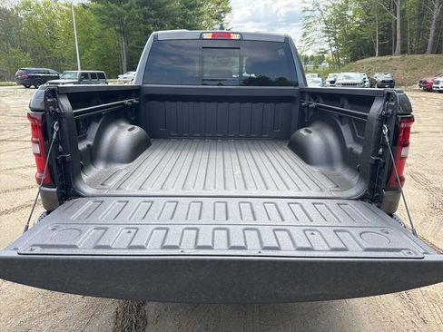 New 2026 RAM 1500 4x4 Crew Cab image 26