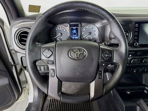 Used 2021 Toyota Tacoma TRD Off-Road w/ TRD Premium Off Road Package image 13