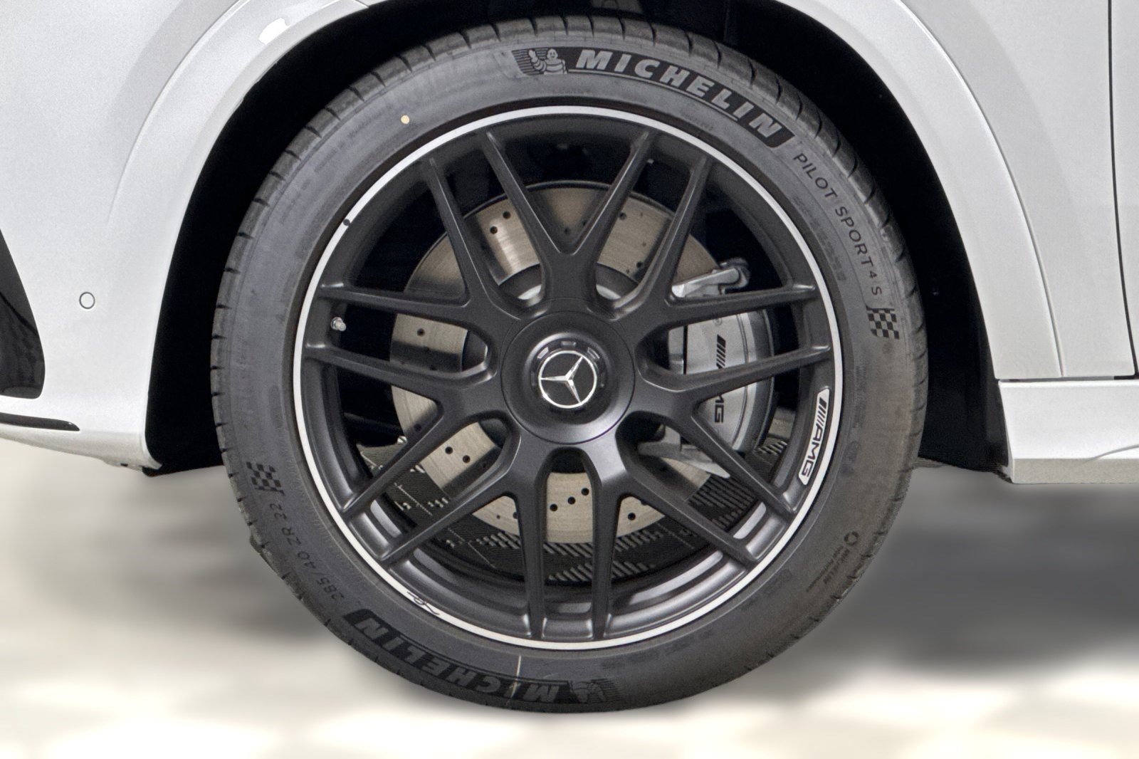 New 2026 Mercedes-Benz GLE 53 AMG 4MATIC Coupe image 12