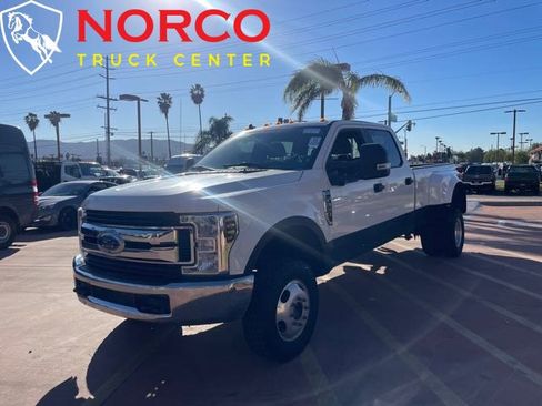 Used 2019 Ford F350 XL w/ STX Appearance Package image 4