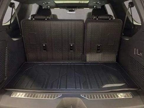 New 2026 Chevrolet Suburban Premier w/ Sun And Tow Package AWD/4WD image 25