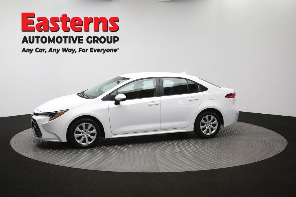 Used 2026 Toyota Corolla LE FWD image 57