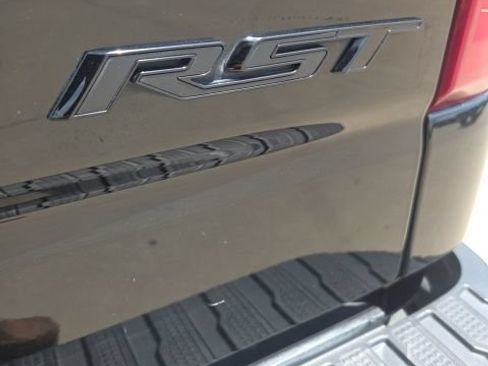 Used 2021 Chevrolet Silverado 1500 RST w/ Z71 Off-Road Package AWD/4WD image 45