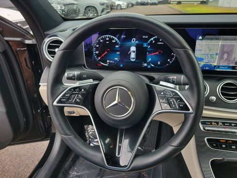 Certified 2022 Mercedes-Benz E 350 Sedan image 26
