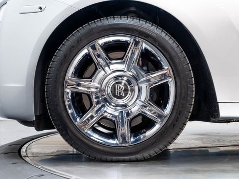 Used 2012 Rolls-Royce Ghost RWD image 55