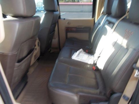 Used 2016 Ford F250 King Ranch w/ King Ranch w/Chrome Package image 13