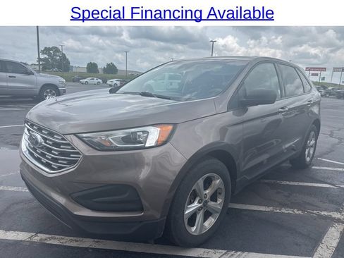 Used 2019 Ford Edge SE FWD image 1