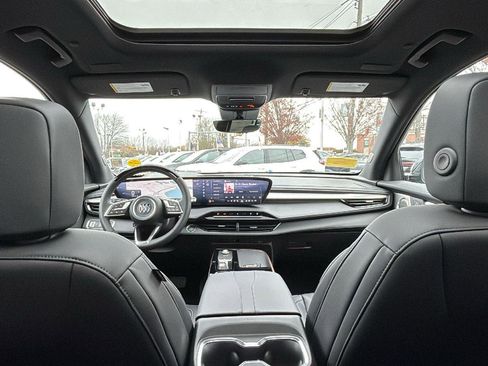 New 2026 Buick Enclave Avenir w/ Super Cruise Package image 25