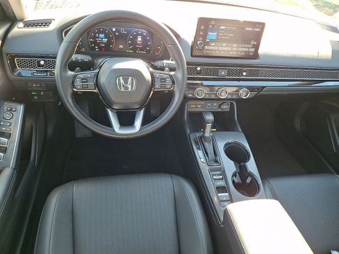 Used 2024 Honda Civic Touring image 11