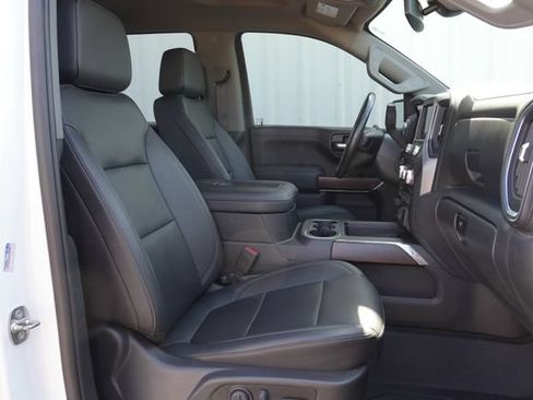 Used 2022 GMC Sierra 1500 SLT AWD/4WD image 19
