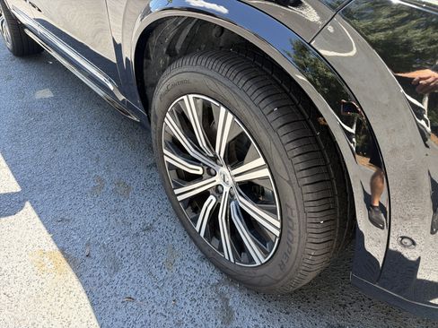 Used 2023 Volvo XC90 B6 Plus AWD/4WD image 11