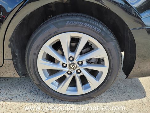 Used 2023 Toyota Camry LE image 32