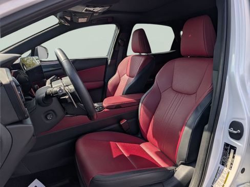 Used 2024 Lexus NX 350 AWD image 10