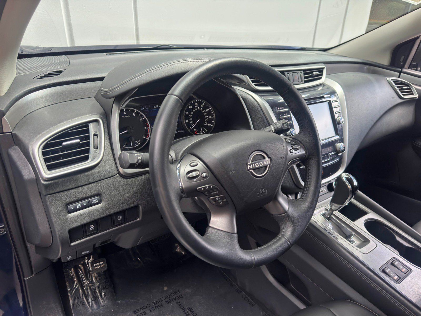 Used 2023 Nissan Murano SV FWD image 12